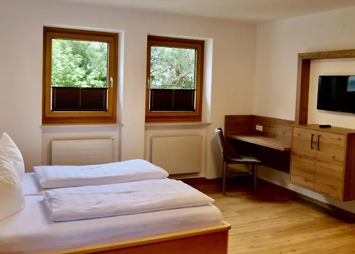 Kurapotheke 巴特霍夫加施泰因